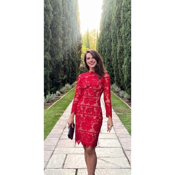 FOR LOVE & LEMONS   RED LACE LONG SLEEVE BACK KEYHOLE DRESS Size M - Picture 1 of 8